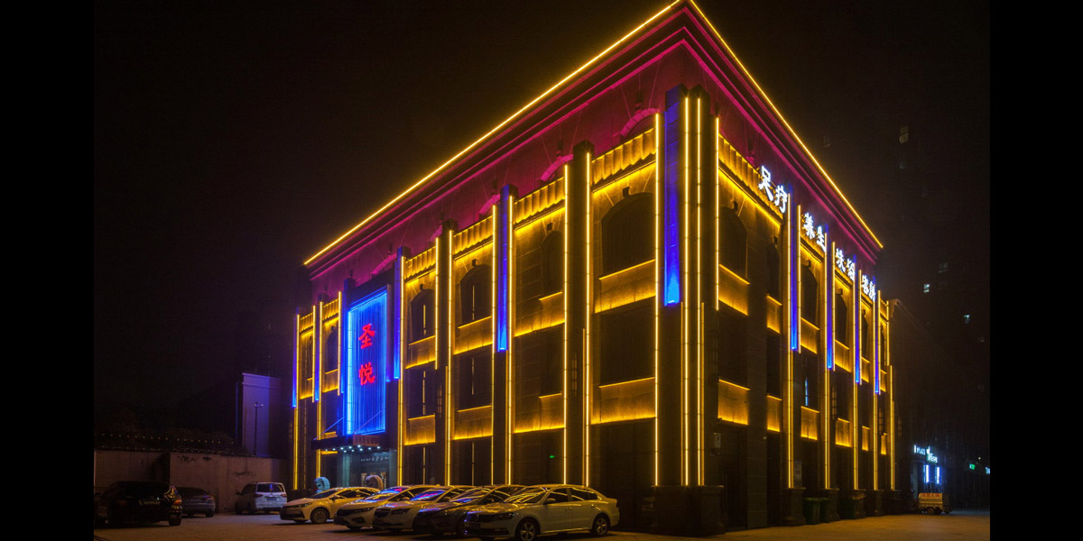 對比酒店logo設(shè)計方案時應(yīng)該考慮到哪些方面？
